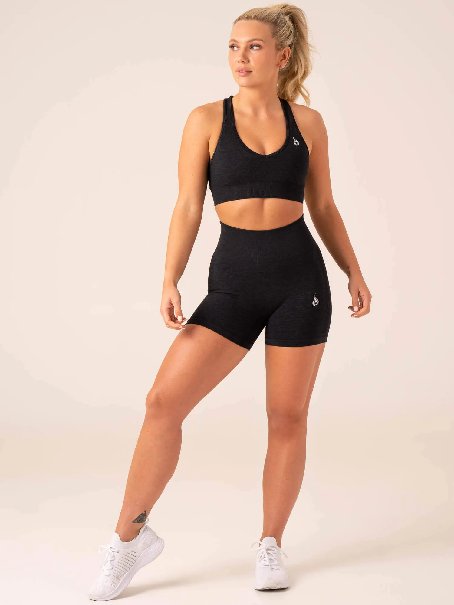 Aspire Seamless Shorts - Black Marl