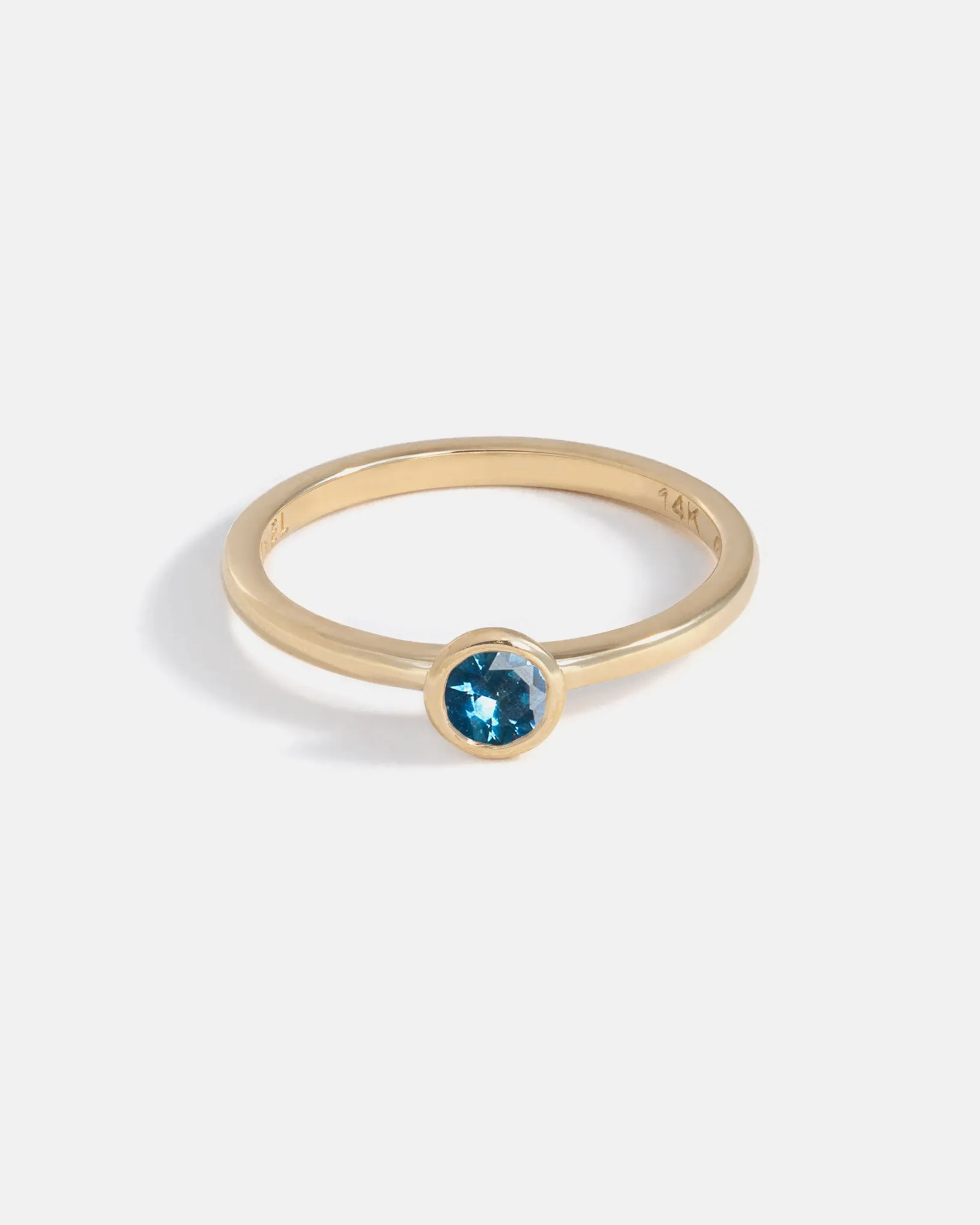 Origines Solitaire Ring in 14k Fairmined Yellow Gold with Ethical Birthstones